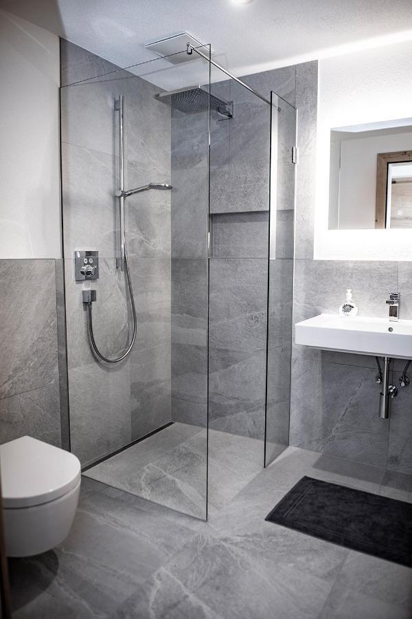 אובראו Auszeit Apartments מראה חיצוני תמונה